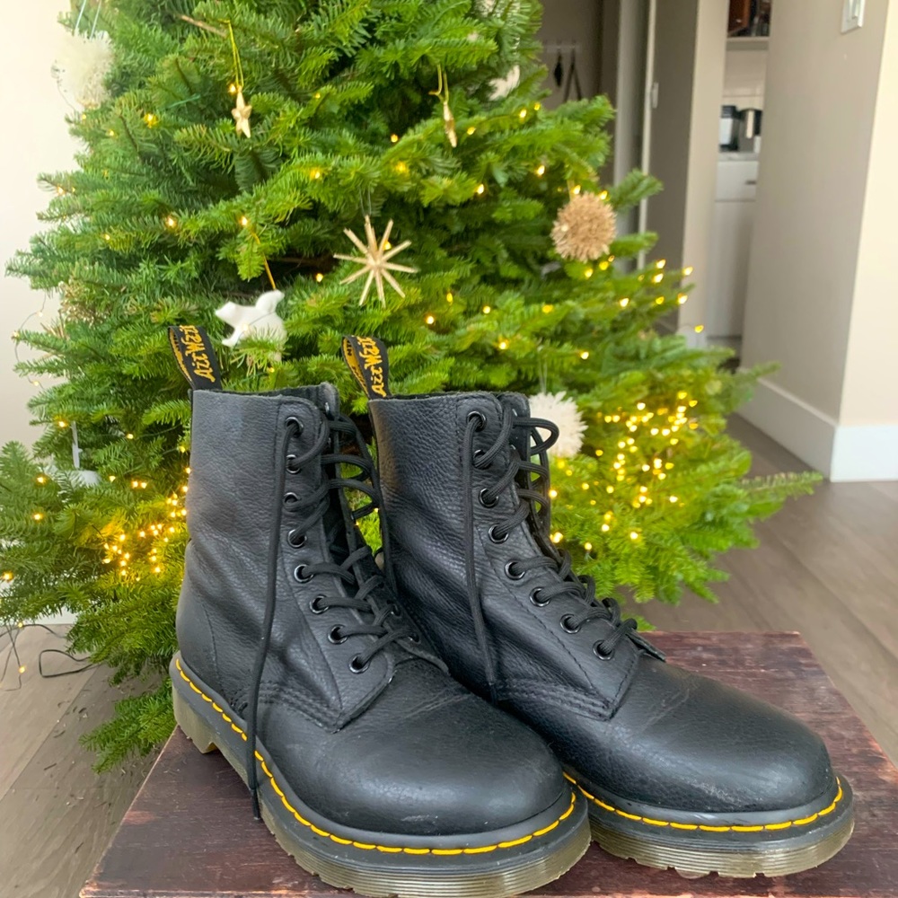 Dr. Marten Boots